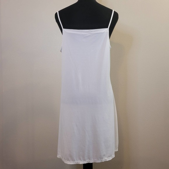 Vanity Fair Women's Bundle Of 2 Lingerie Slip Dresses Size 2XLarge - Picture 4 of 13